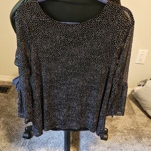 Cable & Gauge Black and Silver Ruffled Blouse